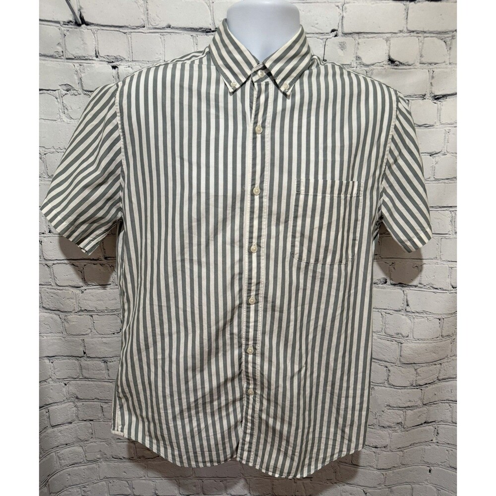 J. Crew Mens Classic Fit Blue stripes Short Sleeve Button Up cotton casual M